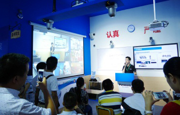 2015年秋季全國高教儀器設備展松下視頻會議系統(tǒng)帶您走進互動校園