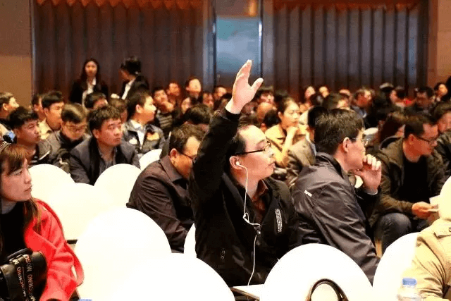 (每一場路演參會者都很積極提問)