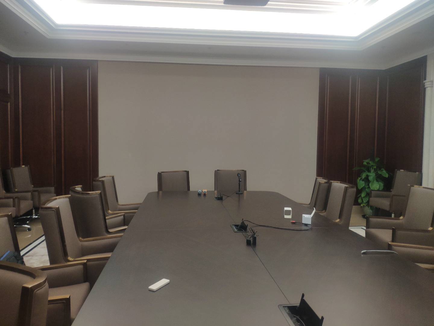 銅陵上峰水泥股份有限公司采用華為TE40視頻會(huì)議解決方案